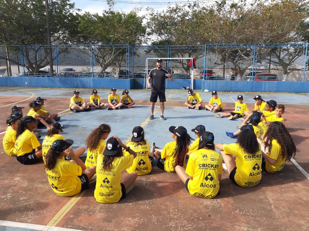 Dois Campeonatos de Cricket acontecem em Poços no mês de novembro